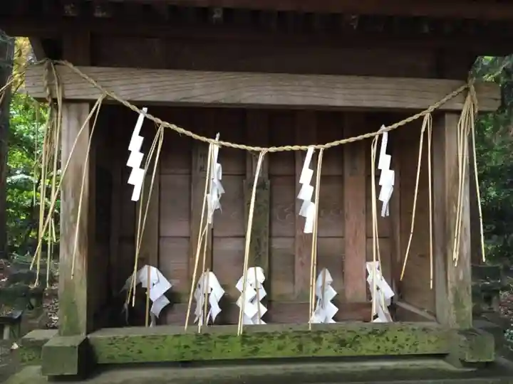 胎安神社の末社・摂社