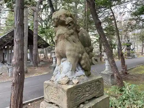 岩見澤神社の狛犬