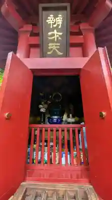 大谷寺の{uncategorized: "未分類", other: "その他", undefined: "問題あり", building: "その他建物", grave: "お墓", sacred_gate: "鳥居", guardian: "狛犬", statue: "像", buddha: "仏像", history: "歴史", nature: "自然", garden: "庭園", animal: "動物", pagoda: "塔", temizu: "手水舎", mountain_gate: "山門・神門", sanctuary: "本殿・本堂", subordinate: "末社・摂社", art: "芸術", scenery: "景色", jizo: "地蔵", ema: "絵馬", goshuin: "御朱印", omikuji: "おみくじ", items: "授与品その他", amulet: "お守り", goshuincho: "御朱印帳", eats: "食事", festival: "お祭り", votive_dance: "神楽", shichigosan: "七五三参", wedding: "結婚式", experience: "体験その他", initially: "初詣", around: "周辺", anti_infection: "感染症対策"}