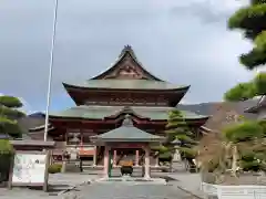 甲斐善光寺の本殿