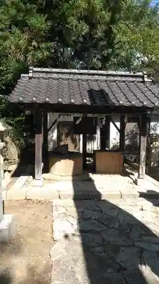 今八幡宮の手水舎