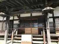 城前寺の本殿・本堂