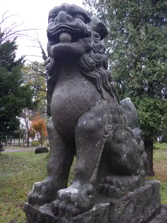 新十津川神社の狛犬