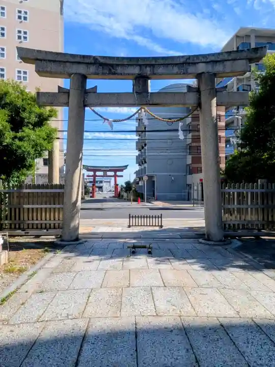 海神社の{uncategorized: "未分類", other: "その他", undefined: "問題あり", building: "その他建物", grave: "お墓", sacred_gate: "鳥居", guardian: "狛犬", statue: "像", buddha: "仏像", history: "歴史", nature: "自然", garden: "庭園", animal: "動物", pagoda: "塔", temizu: "手水舎", mountain_gate: "山門・神門", sanctuary: "本殿・本堂", subordinate: "末社・摂社", art: "芸術", scenery: "景色", jizo: "地蔵", ema: "絵馬", goshuin: "御朱印", omikuji: "おみくじ", items: "授与品その他", amulet: "お守り", goshuincho: "御朱印帳", eats: "食事", festival: "お祭り", votive_dance: "神楽", shichigosan: "七五三参", wedding: "結婚式", experience: "体験その他", initially: "初詣", around: "周辺", anti_infection: "感染症対策"}