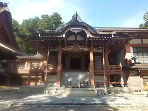 出羽神社(出羽三山神社)～三神合祭殿～の本殿