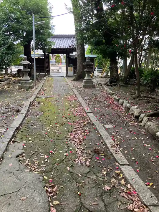 神館神社の山門・神門
