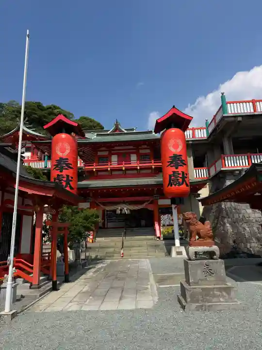 高橋稲荷神社の{uncategorized: "未分類", other: "その他", undefined: "問題あり", building: "その他建物", grave: "お墓", sacred_gate: "鳥居", guardian: "狛犬", statue: "像", buddha: "仏像", history: "歴史", nature: "自然", garden: "庭園", animal: "動物", pagoda: "塔", temizu: "手水舎", mountain_gate: "山門・神門", sanctuary: "本殿・本堂", subordinate: "末社・摂社", art: "芸術", scenery: "景色", jizo: "地蔵", ema: "絵馬", goshuin: "御朱印", omikuji: "おみくじ", items: "授与品その他", amulet: "お守り", goshuincho: "御朱印帳", eats: "食事", festival: "お祭り", votive_dance: "神楽", shichigosan: "七五三参", wedding: "結婚式", experience: "体験その他", initially: "初詣", around: "周辺", anti_infection: "感染症対策"}