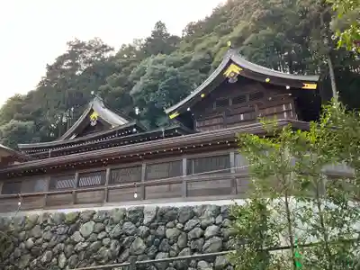 高麗神社の本殿・本堂