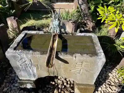 常性寺の手水舎