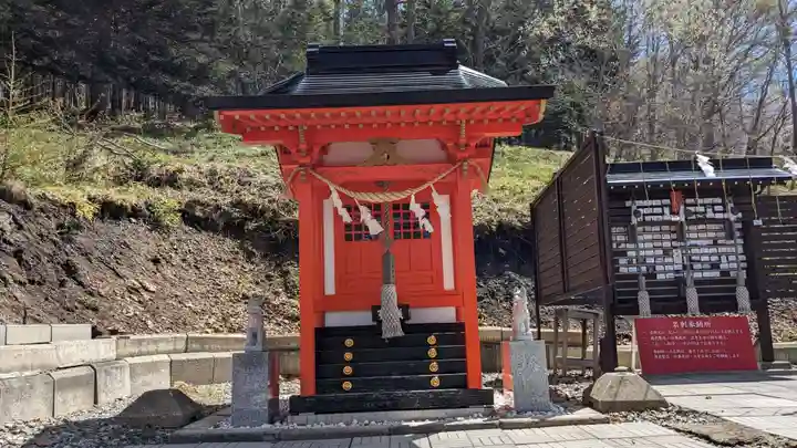 浦幌神社・乳神神社の末社・摂社