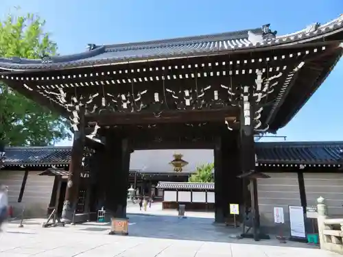 本願寺（西本願寺）の山門・神門