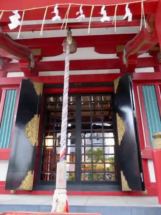 市谷亀岡八幡宮の末社・摂社