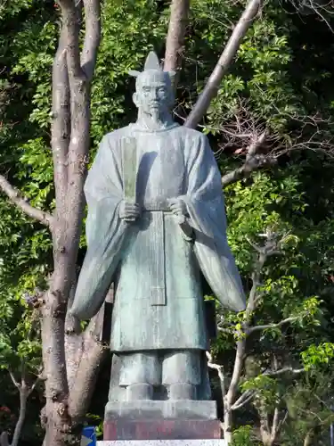 常泉寺の像