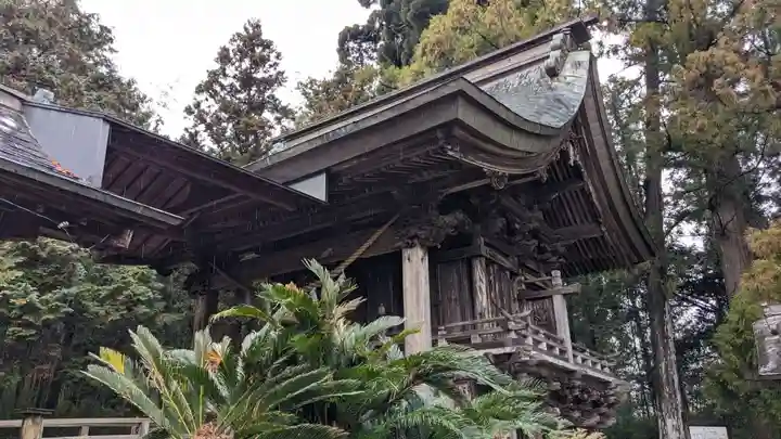 小村神社の本殿・本堂