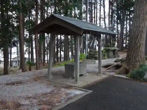 長後天満宮の手水舎