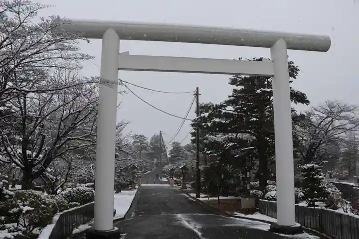 開成山大神宮の鳥居