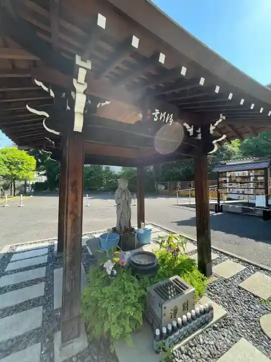 覚林寺の{uncategorized: "未分類", other: "その他", undefined: "問題あり", building: "その他建物", grave: "お墓", sacred_gate: "鳥居", guardian: "狛犬", statue: "像", buddha: "仏像", history: "歴史", nature: "自然", garden: "庭園", animal: "動物", pagoda: "塔", temizu: "手水舎", mountain_gate: "山門・神門", sanctuary: "本殿・本堂", subordinate: "末社・摂社", art: "芸術", scenery: "景色", jizo: "地蔵", ema: "絵馬", goshuin: "御朱印", omikuji: "おみくじ", items: "授与品その他", amulet: "お守り", goshuincho: "御朱印帳", eats: "食事", festival: "お祭り", votive_dance: "神楽", shichigosan: "七五三参", wedding: "結婚式", experience: "体験その他", initially: "初詣", around: "周辺", anti_infection: "感染症対策"}