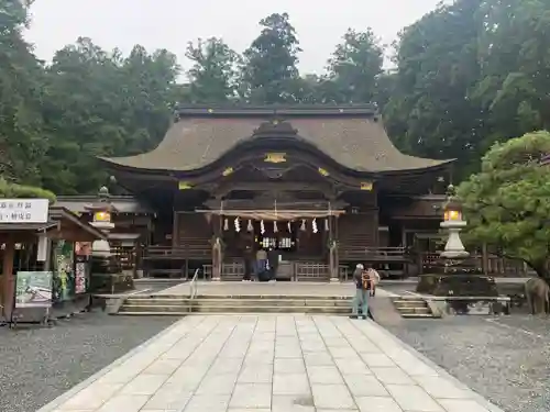 小國神社の本殿