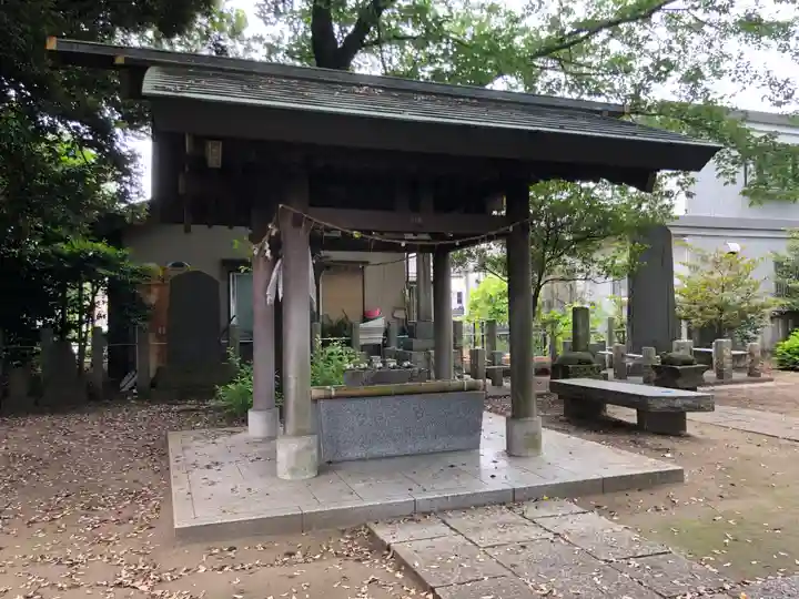 北星神社の手水舎