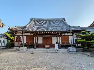 利海寺の本殿・本堂