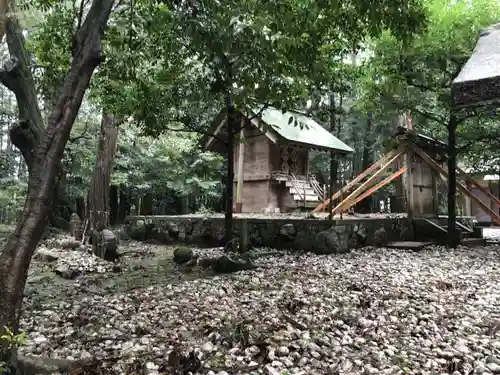 牛庭神社の本殿