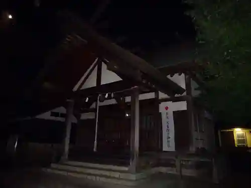 若宮八幡神社の本殿・本堂