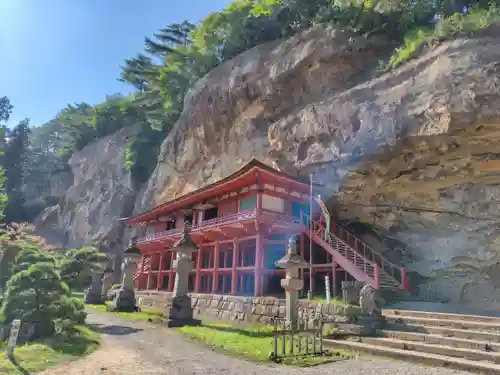 達谷窟毘沙門堂(岩手県)