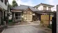 洞泉寺の本殿・本堂