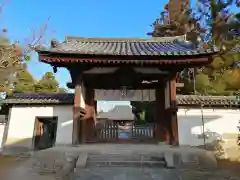 西大寺の山門