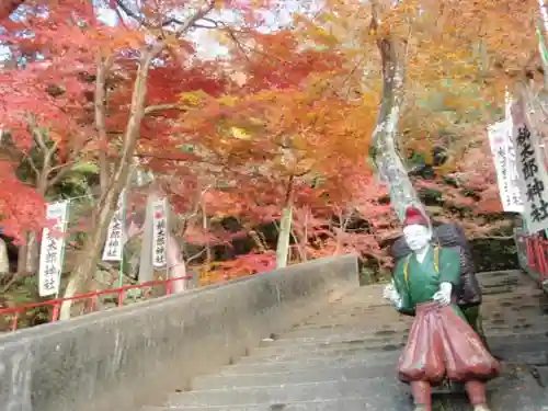 桃太郎神社の像