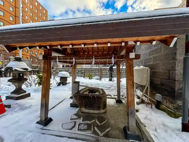 札幌祖霊神社の手水舎