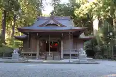 須山浅間神社の本殿