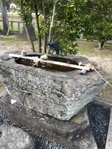 大野津神社の手水舎