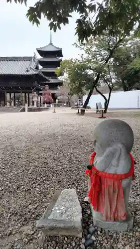 八事山 興正寺の地蔵