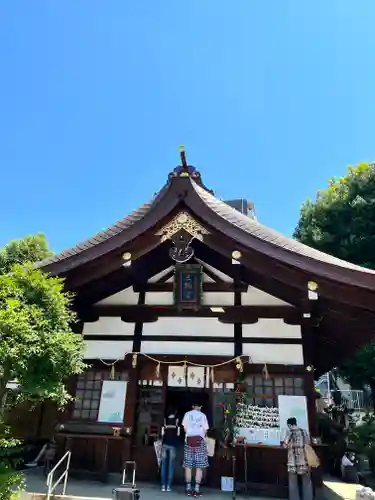 三輪神社の本殿・本堂