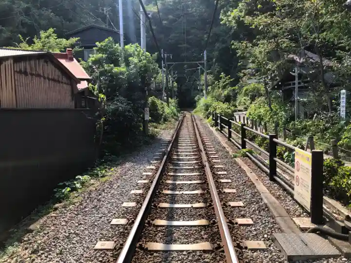 御霊神社の周辺
