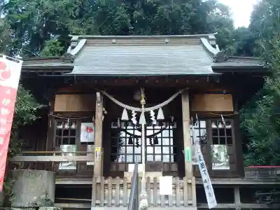 磐裂根裂神社の本殿・本堂