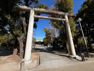 溝旗神社（肇國神社）の{uncategorized: "未分類", other: "その他", undefined: "問題あり", building: "その他建物", grave: "お墓", sacred_gate: "鳥居", guardian: "狛犬", statue: "像", buddha: "仏像", history: "歴史", nature: "自然", garden: "庭園", animal: "動物", pagoda: "塔", temizu: "手水舎", mountain_gate: "山門・神門", sanctuary: "本殿・本堂", subordinate: "末社・摂社", art: "芸術", scenery: "景色", jizo: "地蔵", ema: "絵馬", goshuin: "御朱印", omikuji: "おみくじ", items: "授与品その他", amulet: "お守り", goshuincho: "御朱印帳", eats: "食事", festival: "お祭り", votive_dance: "神楽", shichigosan: "七五三参", wedding: "結婚式", experience: "体験その他", initially: "初詣", around: "周辺", anti_infection: "感染症対策"}
