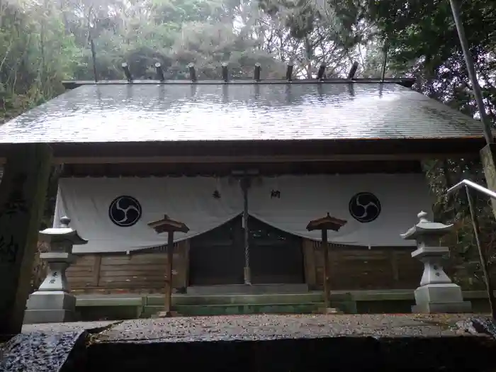 豊崎八幡神社の本殿