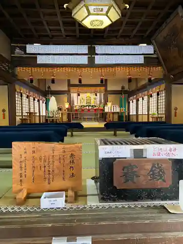 魚吹八幡神社の本殿・本堂