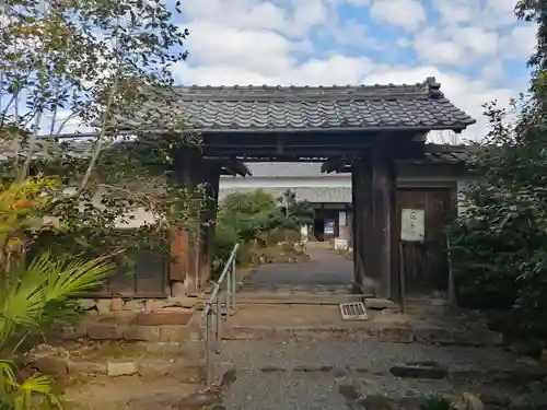 願興寺の山門・神門