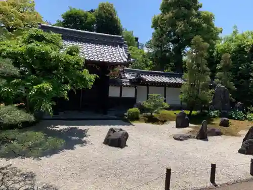 崇福寺の庭園