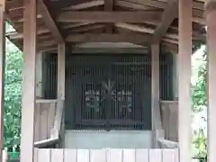 神明社の本殿