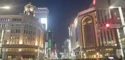 三囲神社銀座摂社の周辺