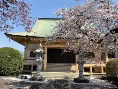 定方寺の本殿・本堂