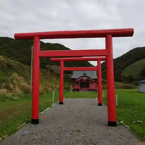歌別稲荷神社の鳥居