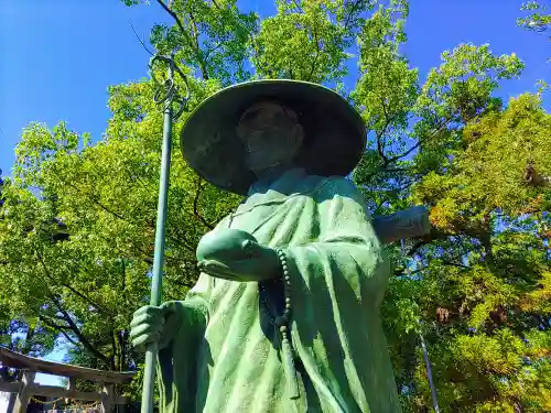 龍照院（常楽寺）の像