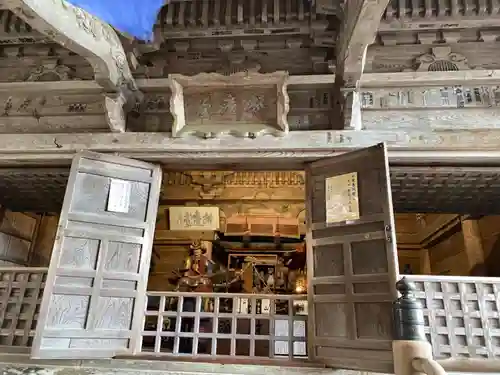 中尊寺の本殿・本堂