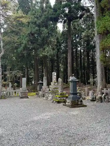 身延山奥之院思親閣(山梨県)