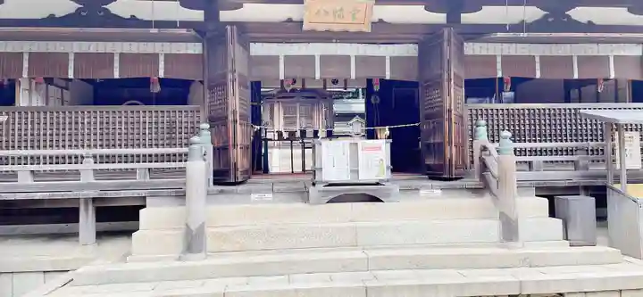 上地八幡宮の本殿・本堂